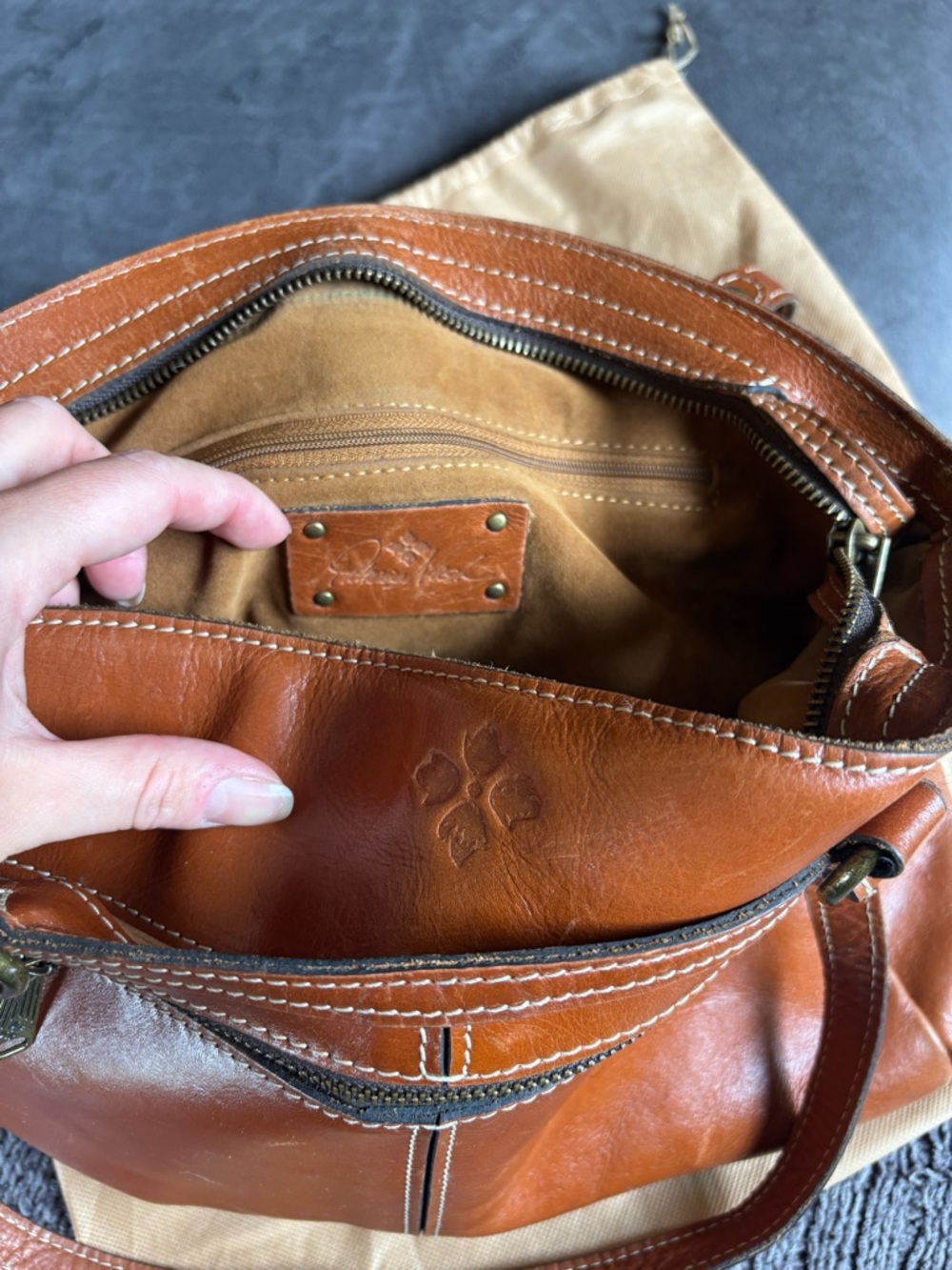 Patricia Nash Poppy Tote (Poppy Satchel), Heritage Tan Full Grain Leather Purse - Picture 8 of 16